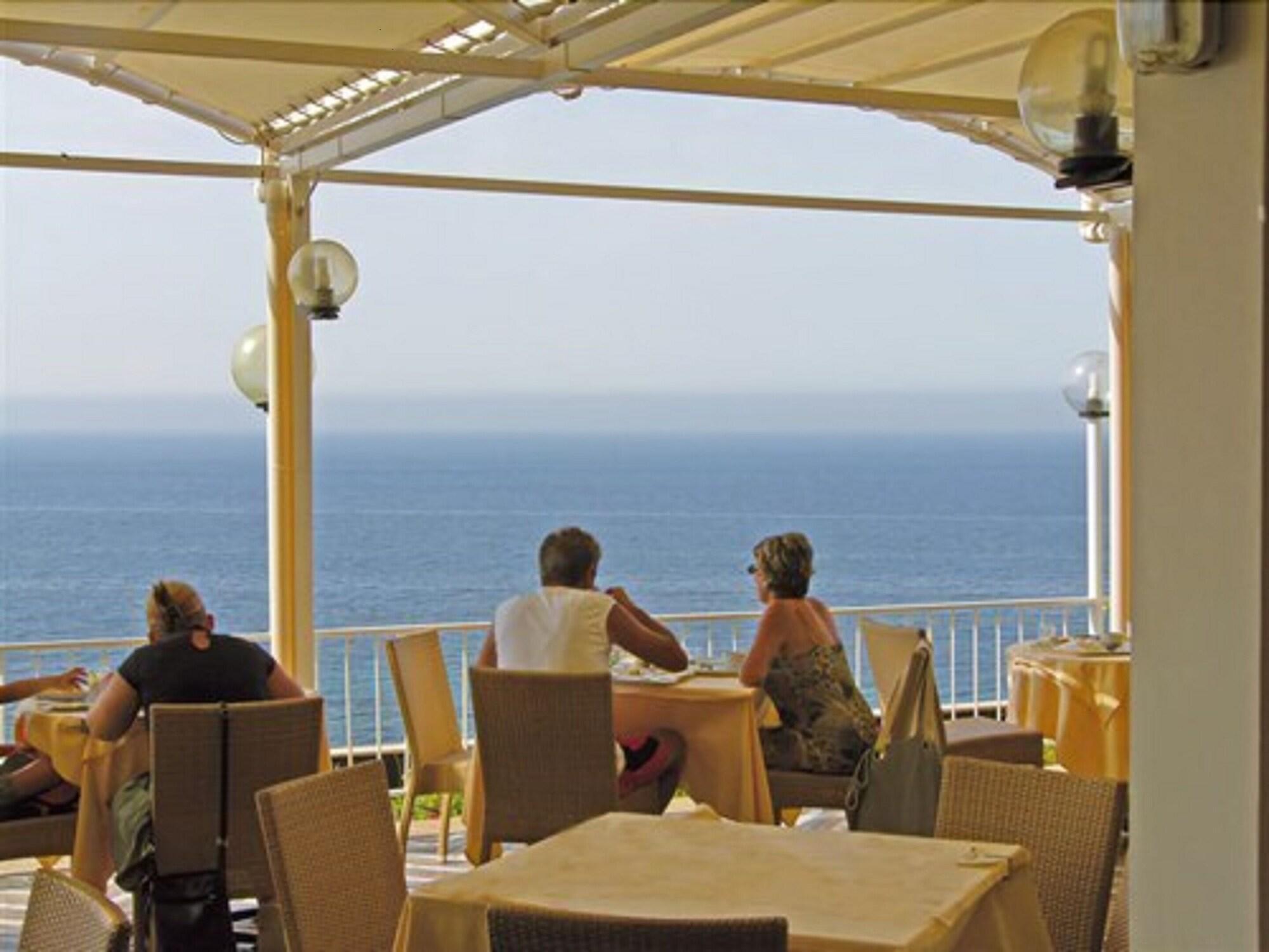 שאקה Mangia'S Torre Del Barone Resort מראה חיצוני תמונה
